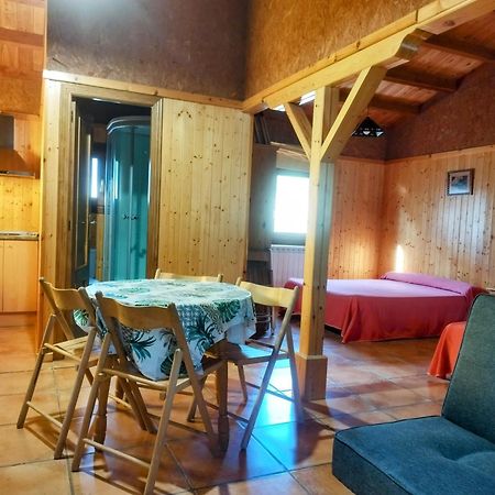 Camping Casa Fausto Cerca De Dinopolis Formiche Alto Exterior foto
